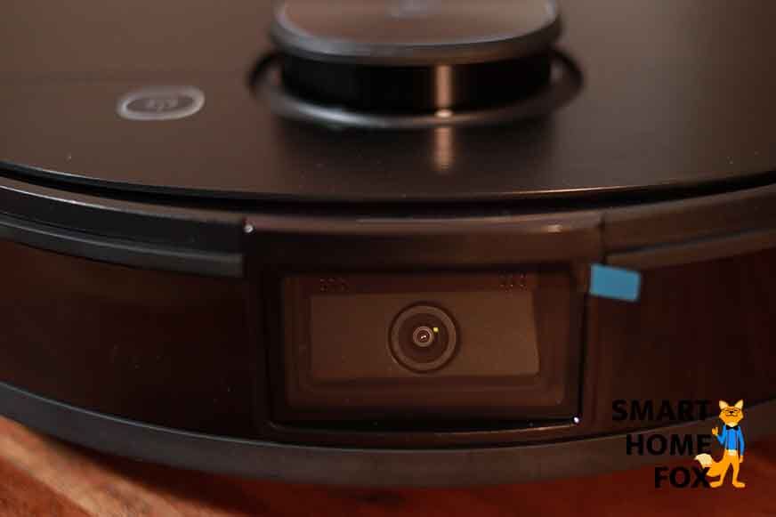 Frontkamera des Ecovacs Deebot T9 AIVI in der Nahansicht